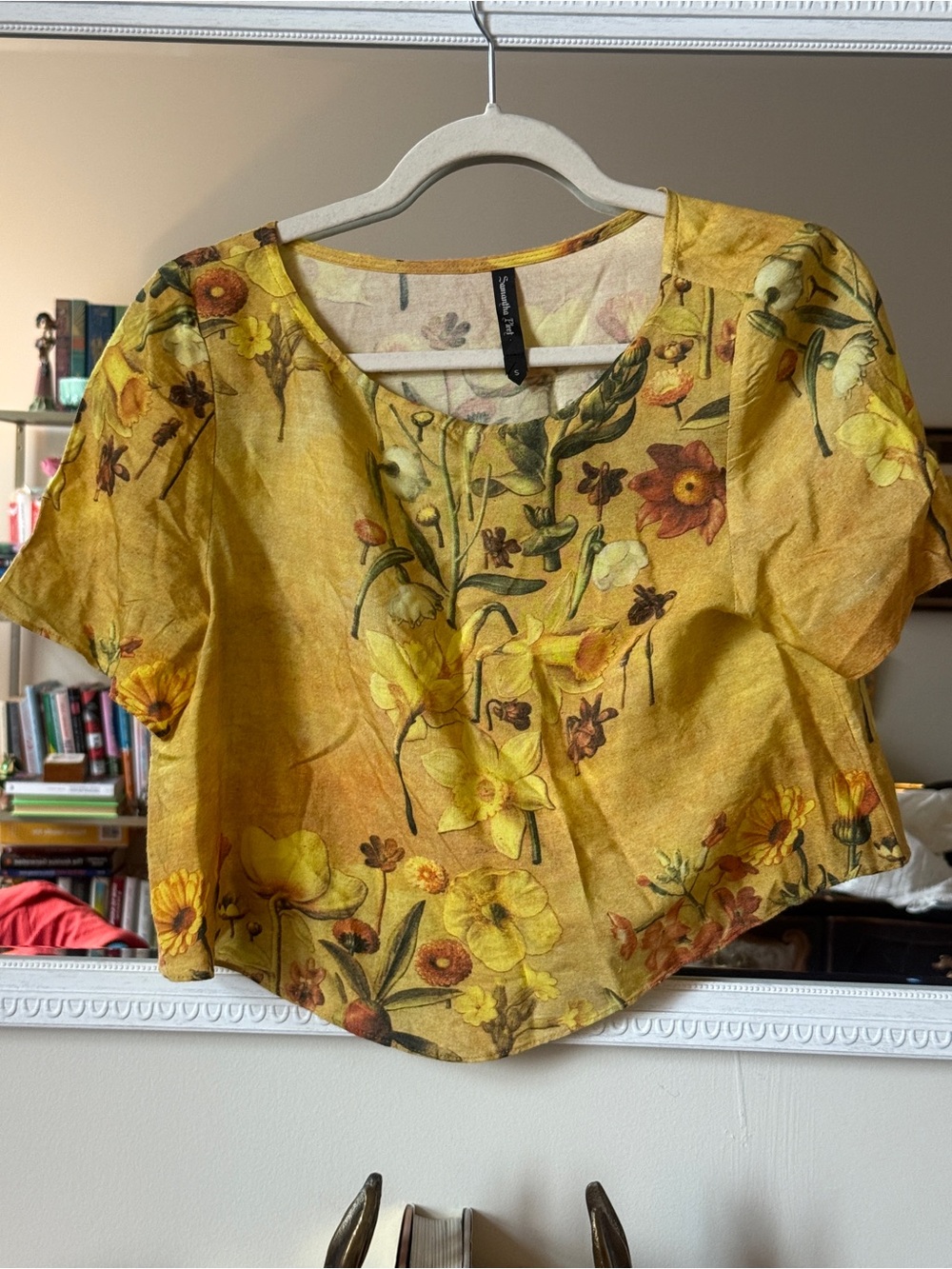 Samantha Pleet | Silk Blend Floral Crop  Top | Size Small